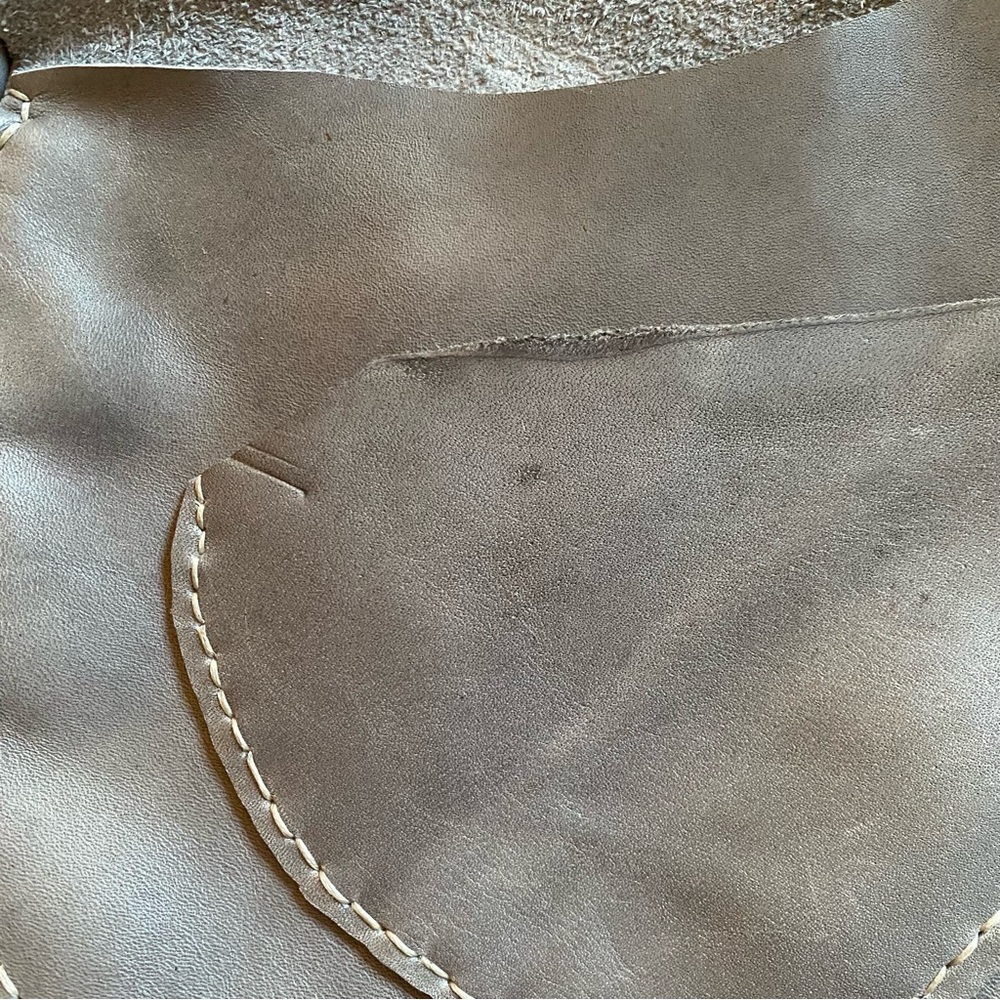 BERNICE LONDON Grey Leather Pouch - Picture 2 of 8